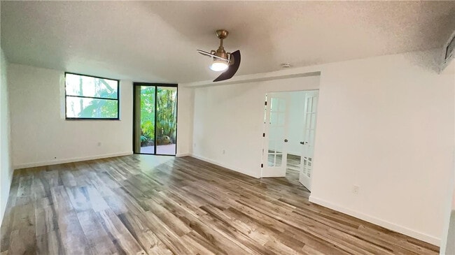 Building Photo - 101 Ocean Ln Dr