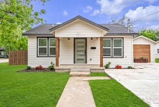 Building Photo - 601 Pearson Ave