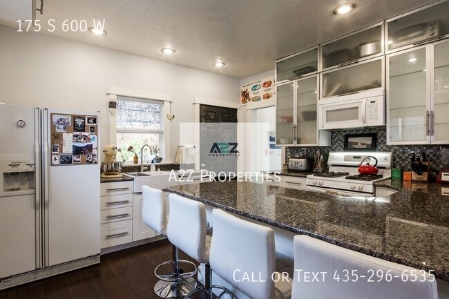 Building Photo - 175 S 600 W