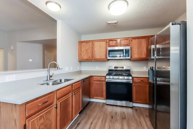 Building Photo - 906 Wisdom Dr