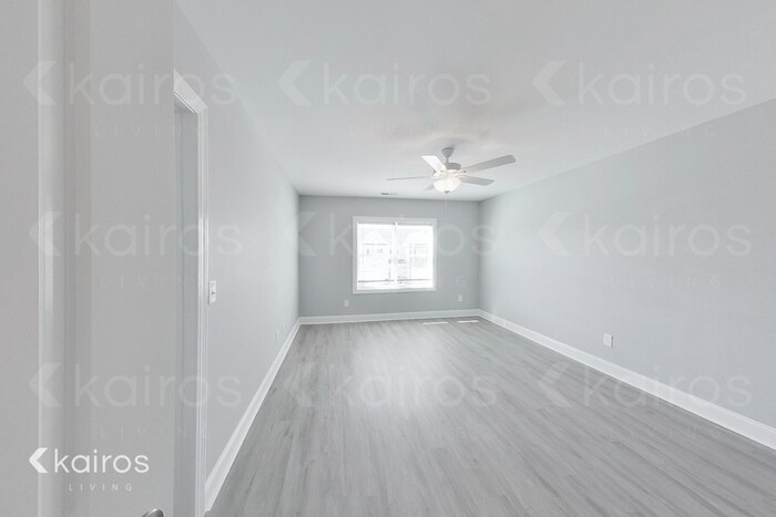 Building Photo - 3713 Oak Leaf Wy