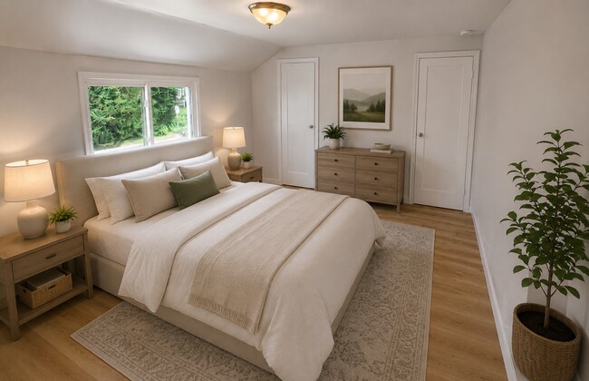 Building Photo - For Rent: Updated 2 Bedroom Townhouse in Carrick $1,400/Month