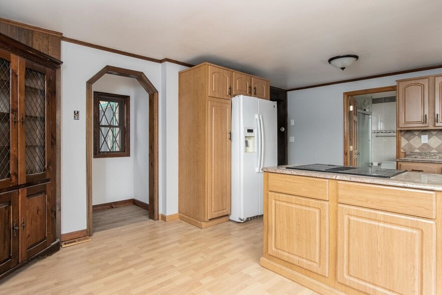 Building Photo - 30 Stickney