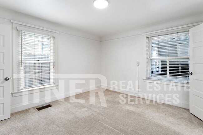 Building Photo - 1508 E Street-