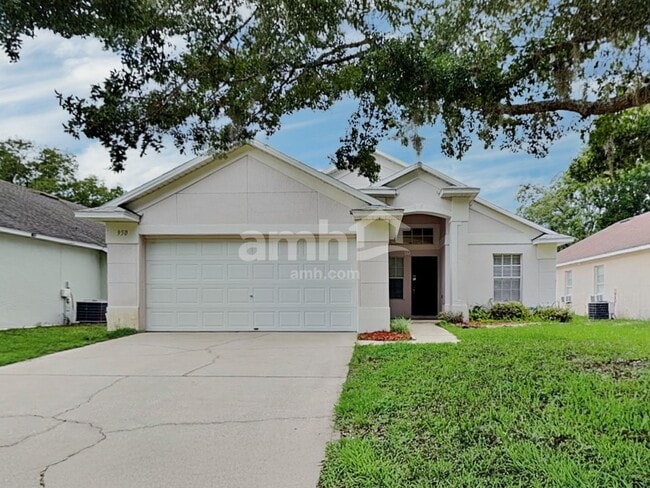 Building Photo - 950 Woodsong Way