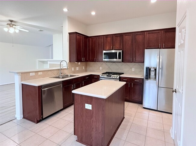 Building Photo - 13714 Brighton Park Dr