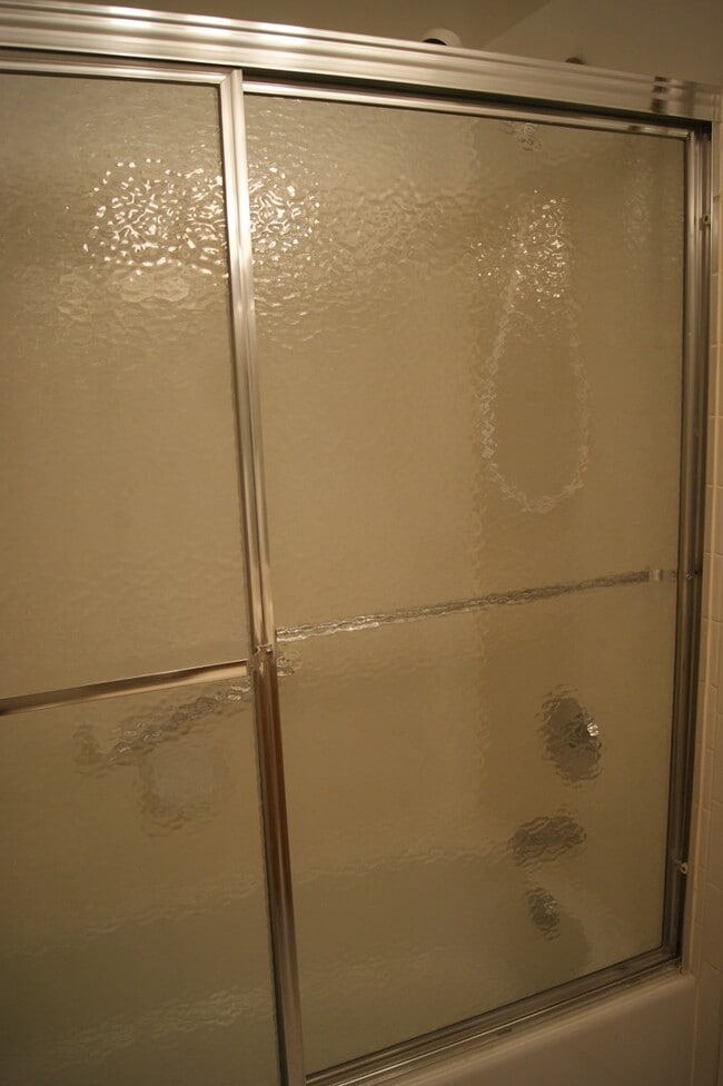 Building Photo - Charming 2 Bedroom/2 Bathroom Apartment in Perry Hall, MD!