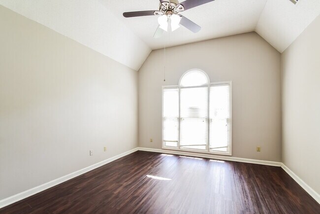 Building Photo - 2659 Country Downs Ln