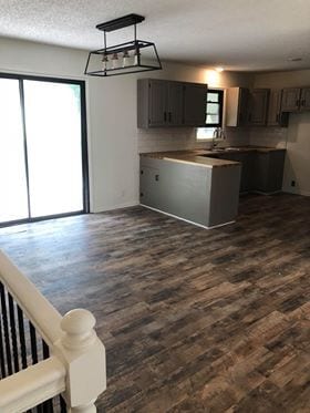 Building Photo - 123 E Osage St