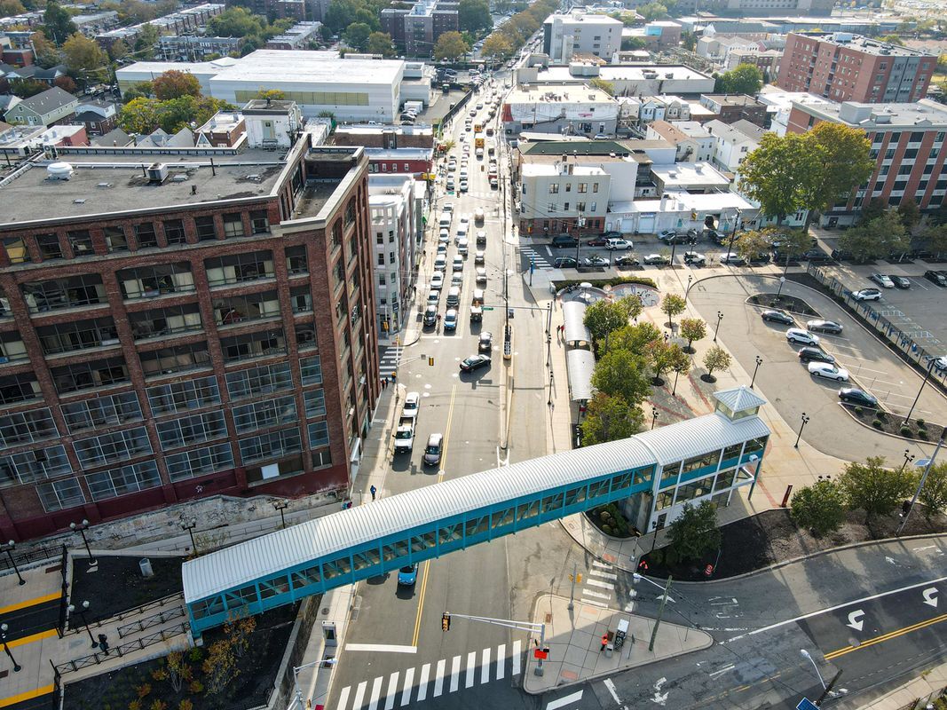 Building Photo - 319 Grant Ave