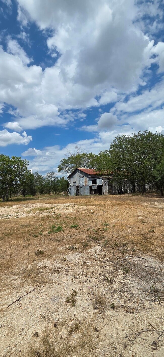Building Photo - 8279 Green Valley Rd