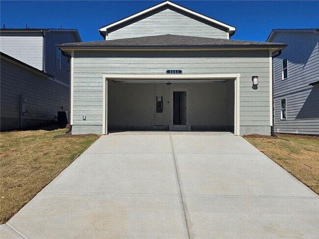 Building Photo - 3085 Cambridge Ml St