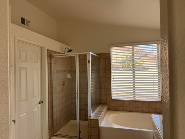 Building Photo - 44180 Camino Lavanda