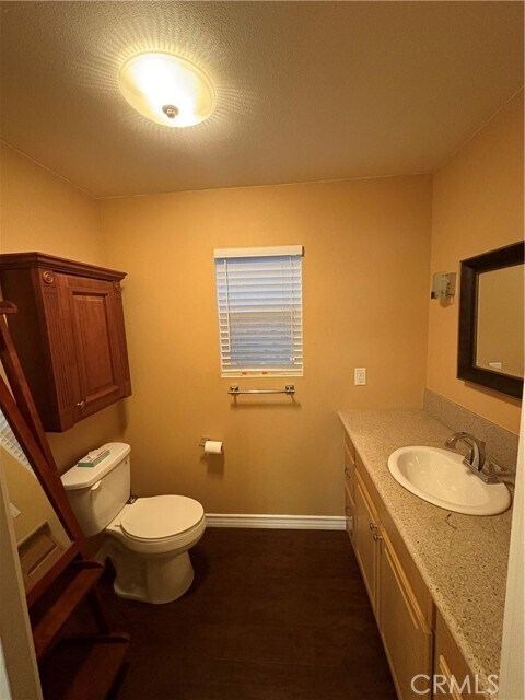 Building Photo - 743 Woodland Rd