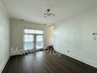 Building Photo - 2144 1/2 First Avenue