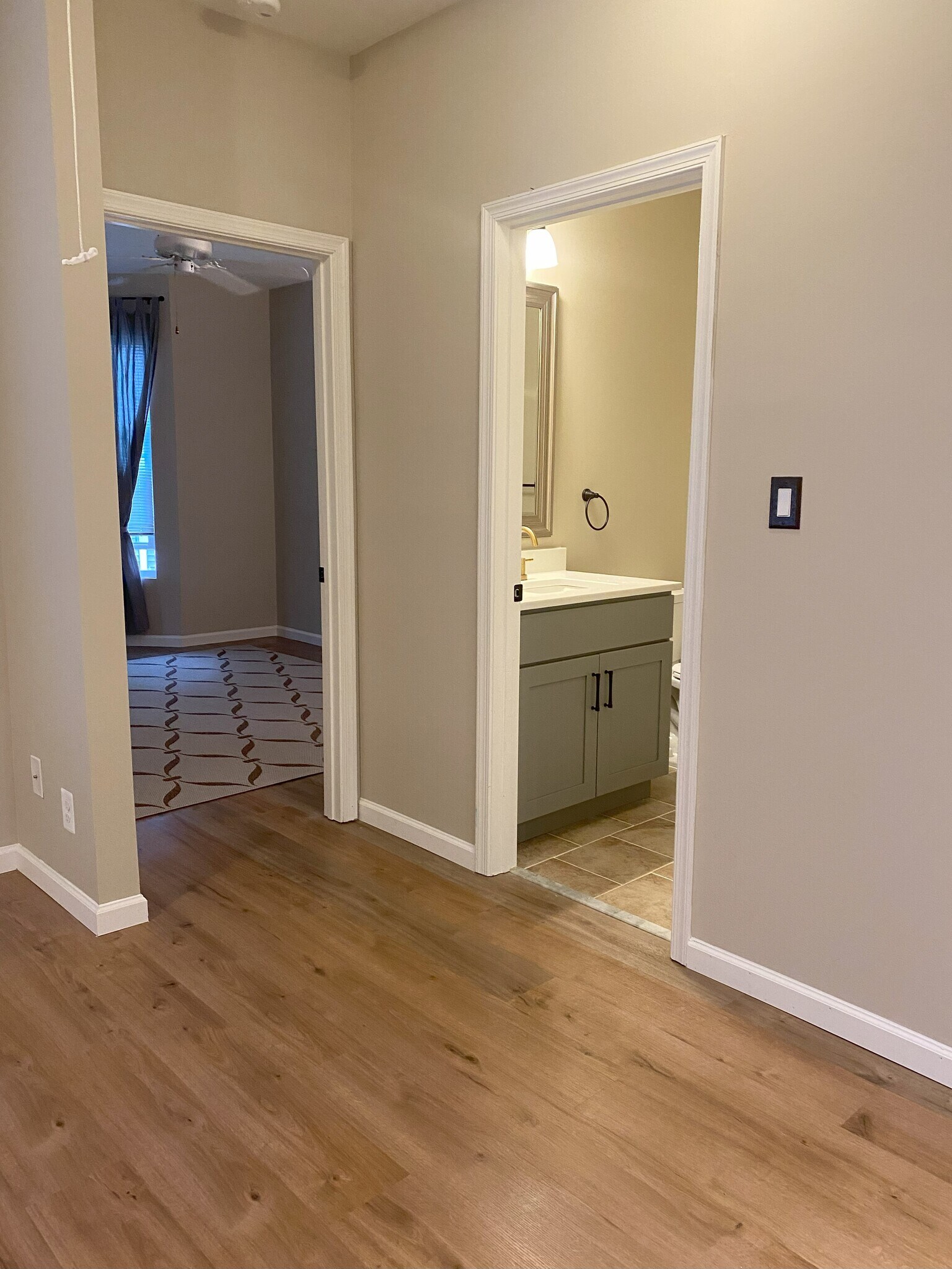 Building Photo - 46628 Drysdale Ter