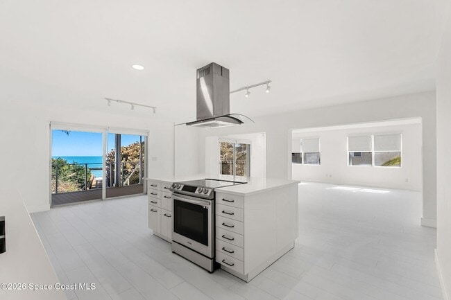 Building Photo - 9085 S Hwy A1A