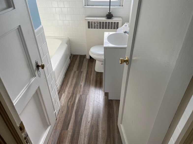 Building Photo - 3038 Federal St