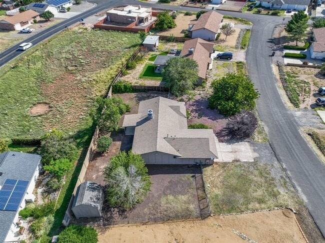 Building Photo - 3 bedroom, 2 bathroom home in Prescott Valley