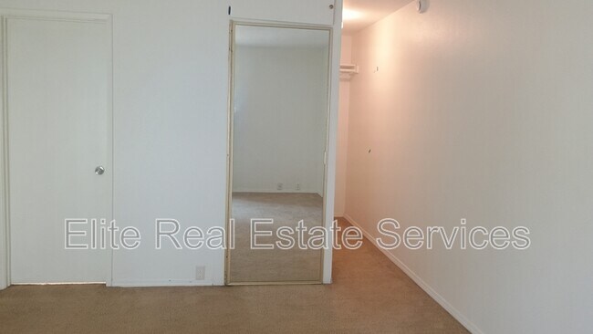 Building Photo - 5977 Caminito Yucatan