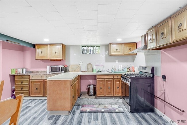 Building Photo - 71 Chaumont Dr