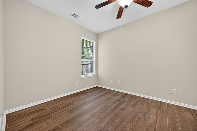 Building Photo - 24426 Stanwick Crossing Lane