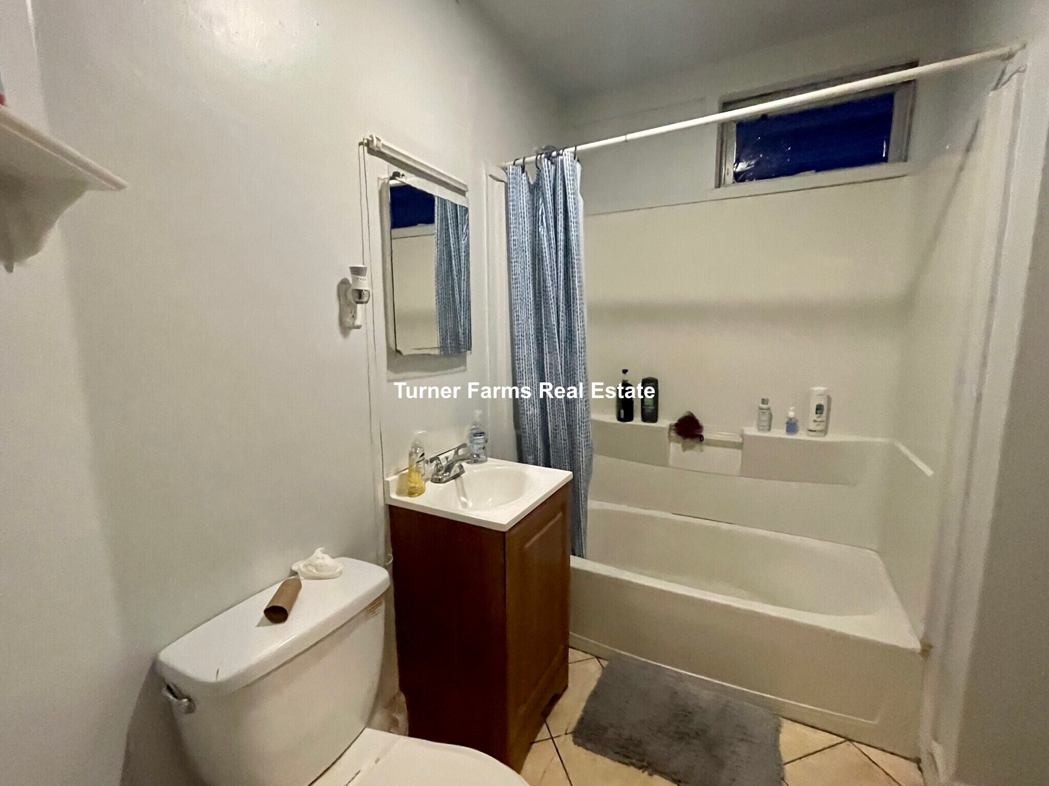 Building Photo - 34 Cherokee St