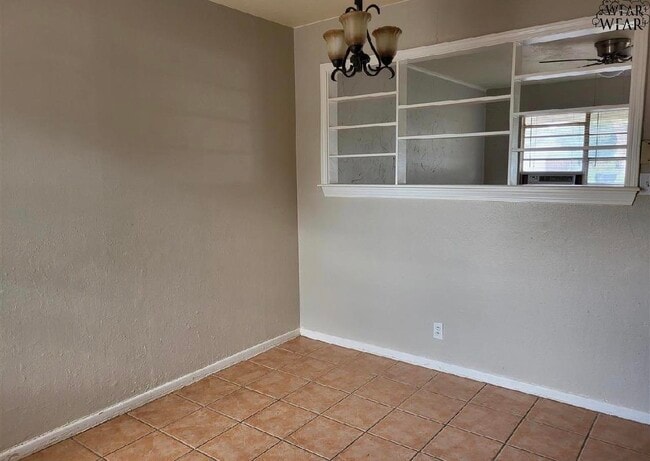 Building Photo - 1408 Deville St