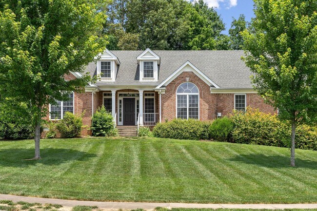 Primary Photo - 211 Cullom Way