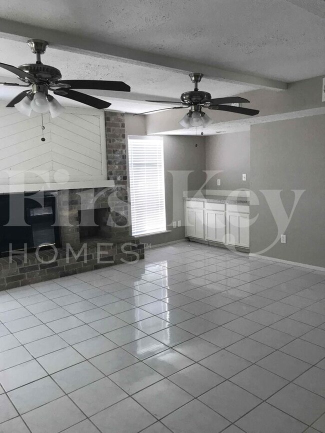 Building Photo - 8519 Rockmont Ct