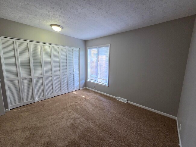 Building Photo - 3406 Alpine Ct