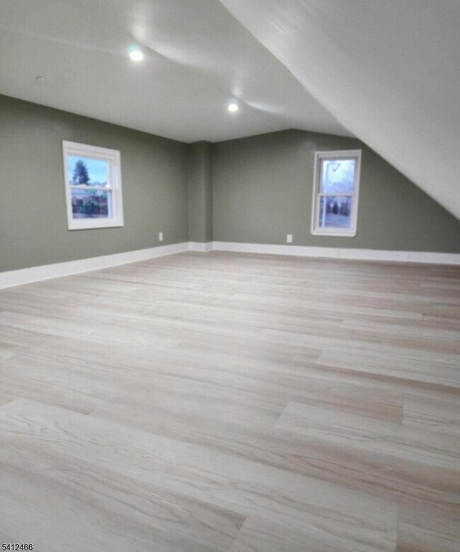 Building Photo - 988 Bieher Alley