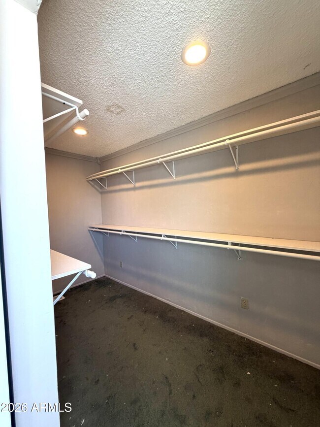 Building Photo - 2750 E 15th St