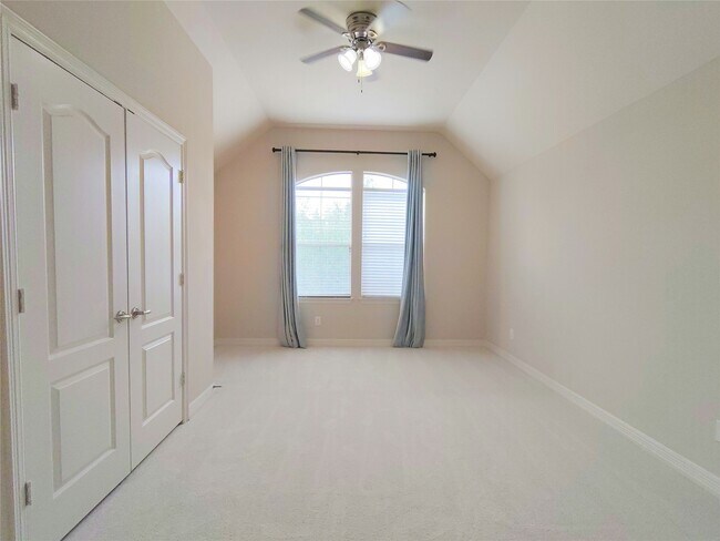 Building Photo - 5606 Grandwood Ln