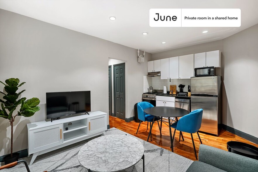Building Photo - Room in Shared 2 bed/1 bath home in East Harlem