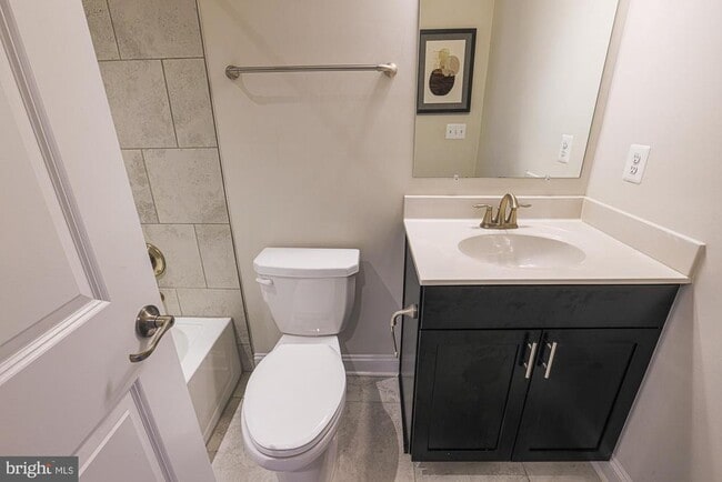 Building Photo - 7104 Druce Way