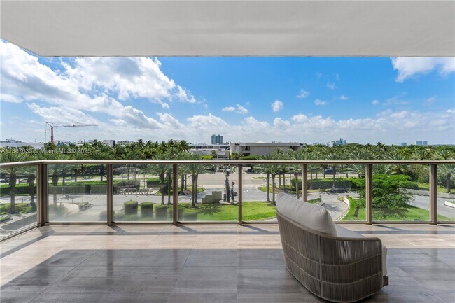Building Photo - 9705 Collins Ave
