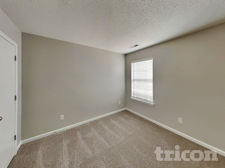 Building Photo - 198 Brantley Pl Dr