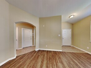 Building Photo - 26314 Longview Creek Dr