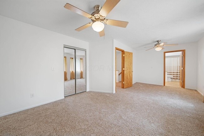 Building Photo - 921 Beechwood Rd