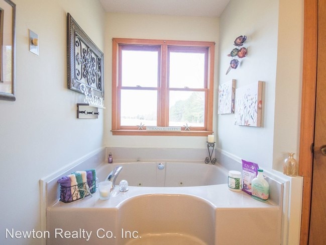 Building Photo - 25655 Watson Ln