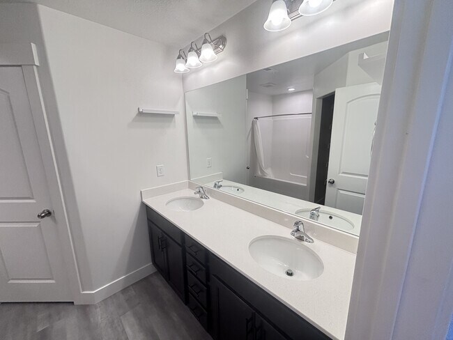 Building Photo - 3985 W 1960 N