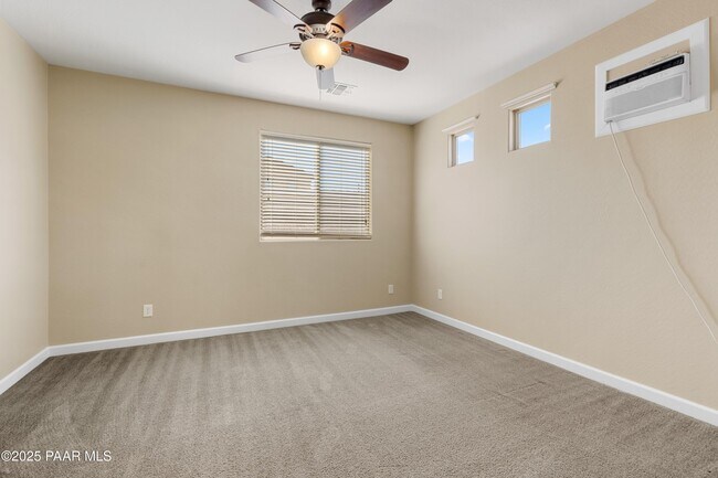 Building Photo - 2416 Alberta Way