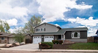 Building Photo - 6965 Sugar Creek Cir