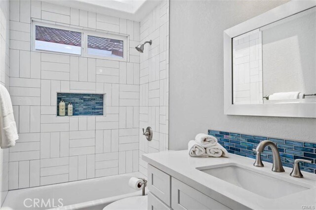 Building Photo - 1008 Calle Venezia