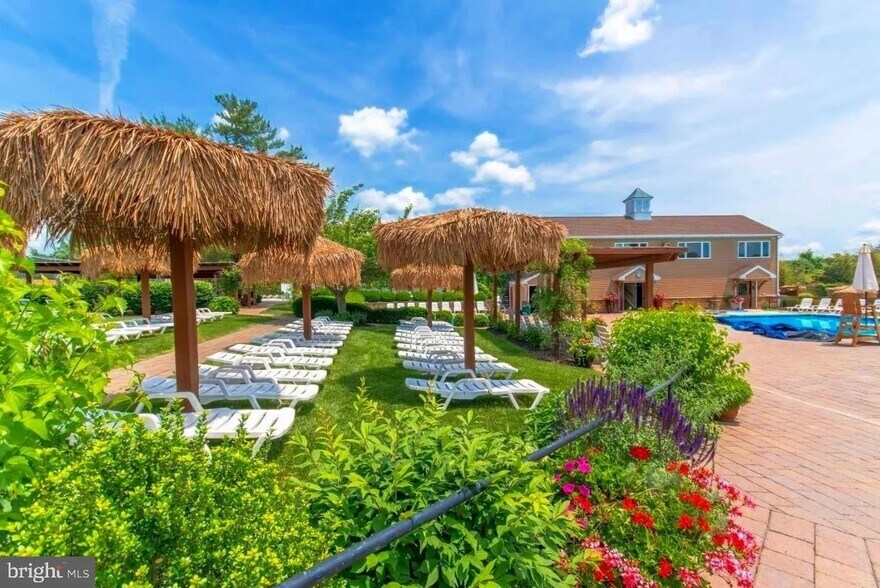 Building Photo - 9 Smoke Rise