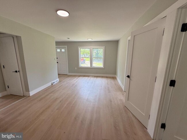 Building Photo - 1114 NJ-77