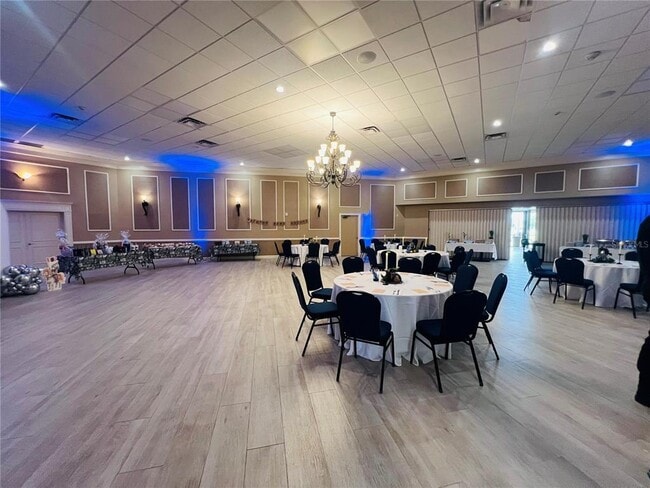 Building Photo - 4045 Atrium Dr