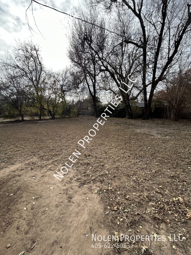 Building Photo - 324 Barbour Ave