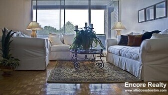 Building Photo - 149 Chiswick Rd